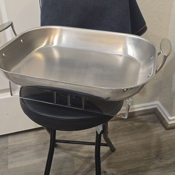 All-Clad D3 Stainless Steel Large Flared Roaster No Rack - Picture 5 of 9